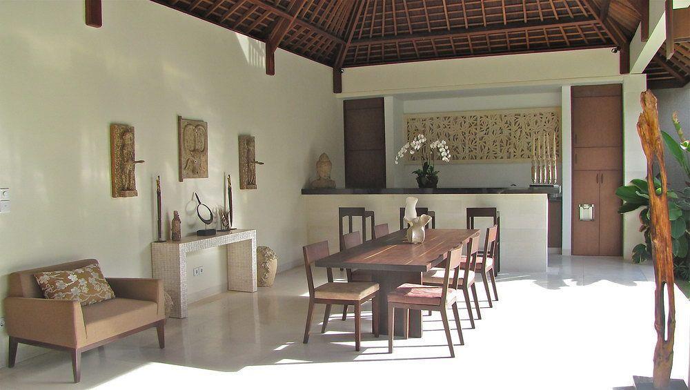 Nyaman Villas Seminyak Exteriör bild