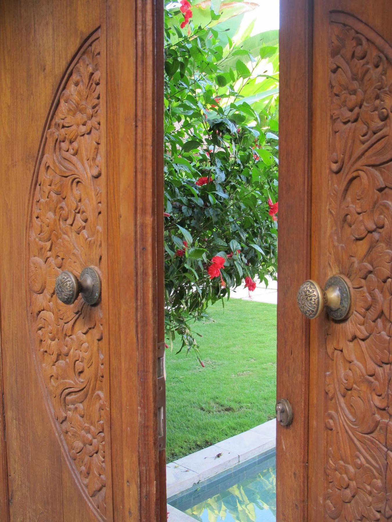 Nyaman Villas Seminyak Exteriör bild
